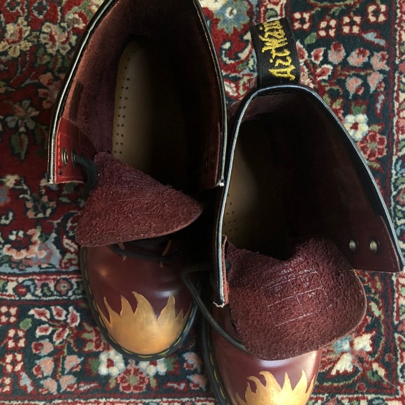 SOLD 🌞 Dr. Martens reworked cherry 1460 boots 🌞 - Picture 3 of 5